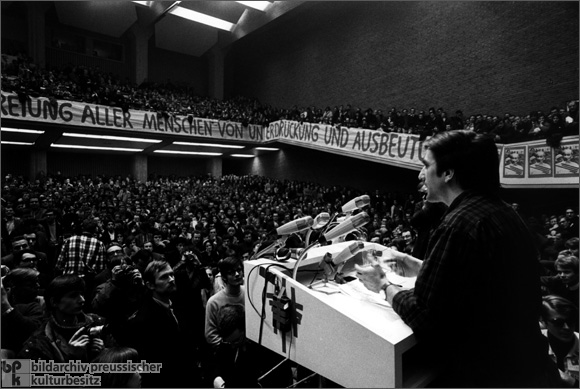 Rudi Dutschke at a Vietnam Congress (February 17, 1968)
